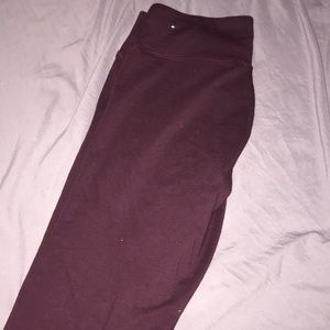 aerie chill leggings maroon